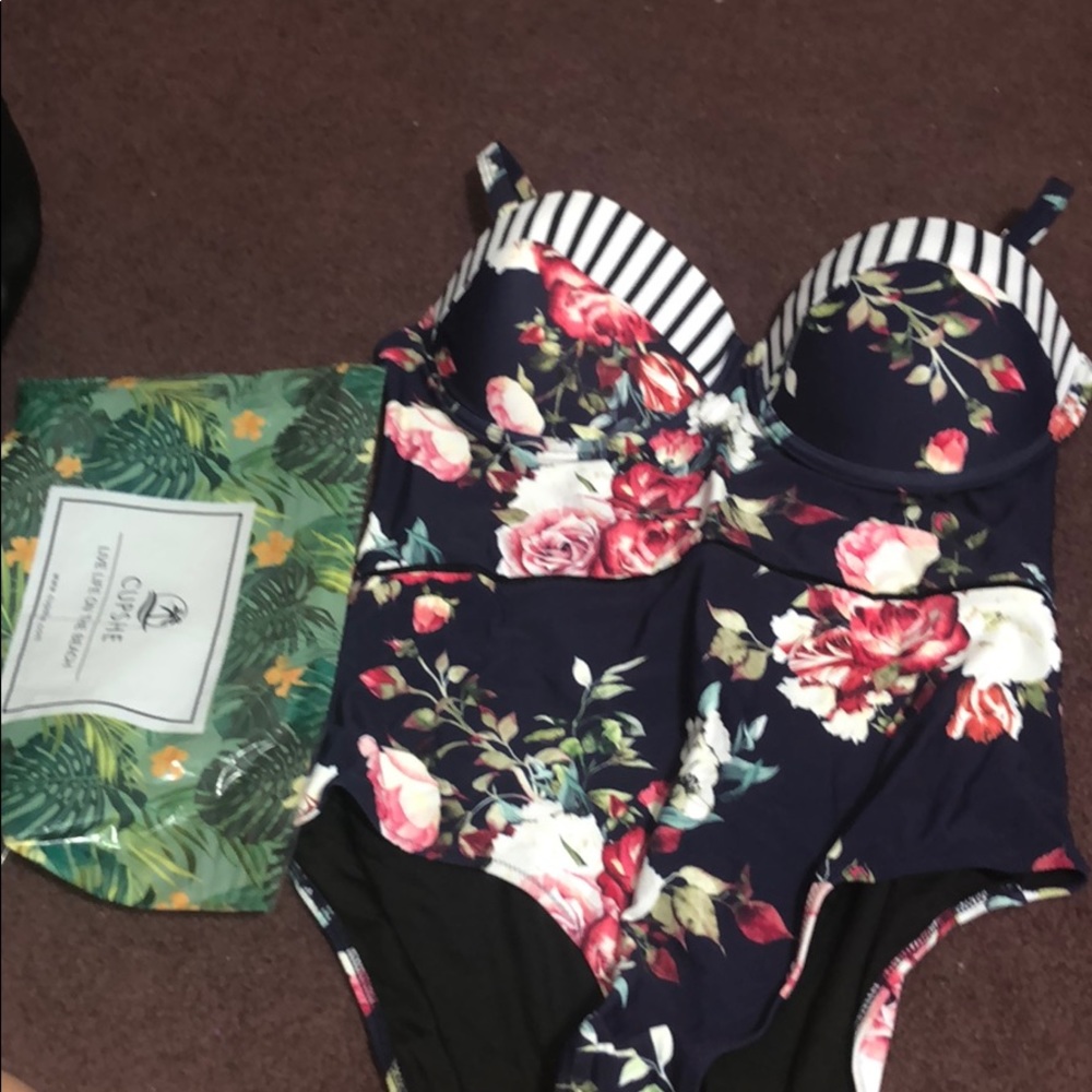 Cupshe One Piece